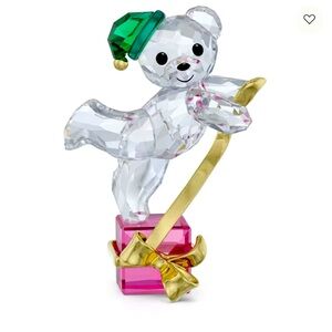 NIB Authentic Swarovski A.E 2024 Kris Bear Christmas Crystal Figurine #905788
